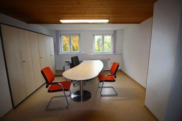 Büro 1
