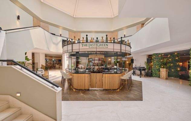 THE-LAST-GREEN-BAR-Grand-Hyatt-La-Manga-Club_Golf-Spa 