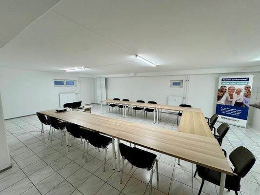 Raum im Kellergeschoss ca. 60qm_1