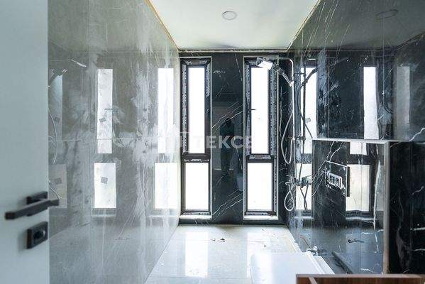 Elegant Villas with Pool and Garden in İstanbul, Şile