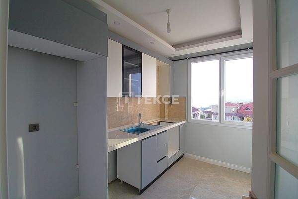 Sea View 4-Bedroom Duplex Apartment in İstanbul Büyükçekmece