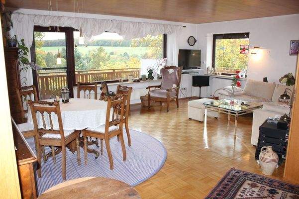 Wohnzimmer im Erdgeschoss