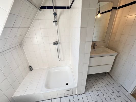 Badezimmer 1