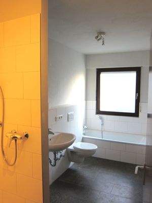 Bad Hauptwohnung.JPG