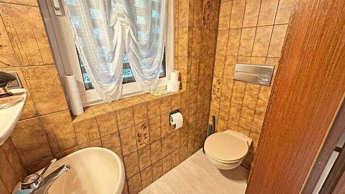 Gäste-WC Erdgeschoss