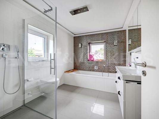 Badezimmer Wohnung 2