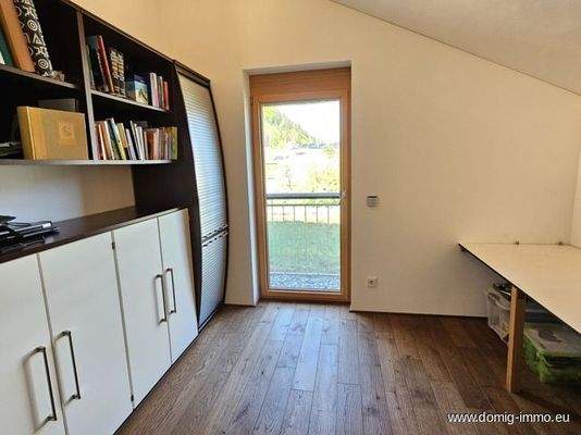 Büro / Zimmer im Obergeschoss