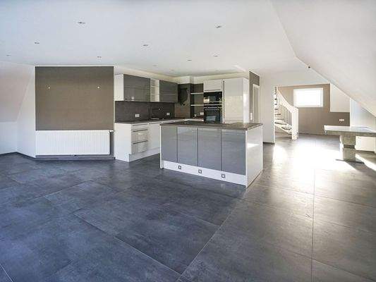 Hochwertige Einbauküche