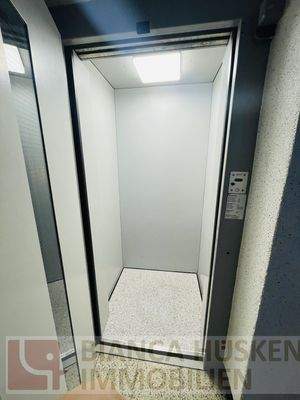 Fahrstuhl vom KG bis 3.OG