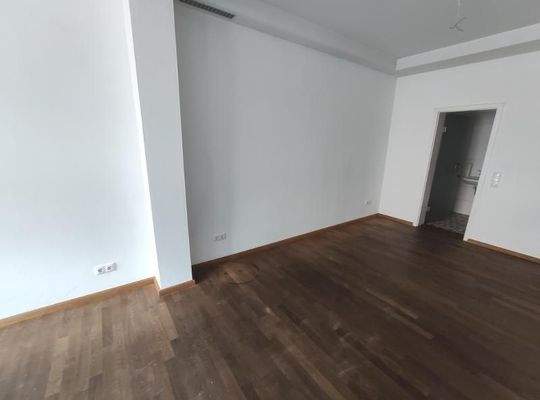 Warten / Empfang + Bar Bild 7