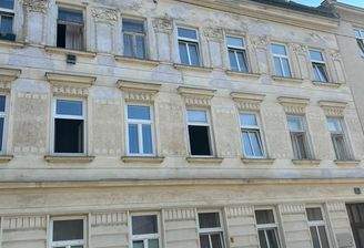 Hausfassade vor der Sanierung