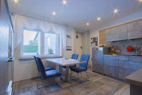 Küche Bürogebäude modernisiert