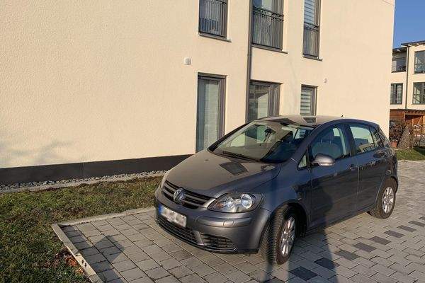 Stellplatz unmittelbar an der Wohnung