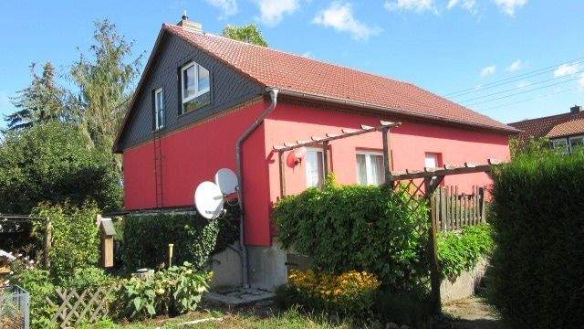 Hausansicht vom Garten