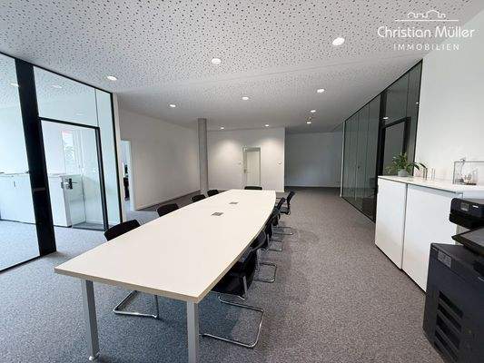 Nutzungseinheit 12: Open-Space-Büro