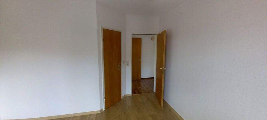 mit Abstellraum/begehbarem Kleiderschrank