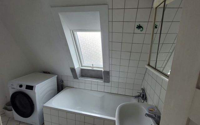 WG Zimmer stuttgart ost möbliert Zeitwohnen urbanbnb 4.jpeg