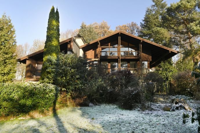 Potentialstarkes Traumanwesen mit Einliegerhaus in schönster Hanglage!