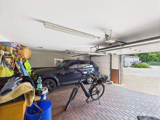 CAM03784G0-PR0075-STILL029