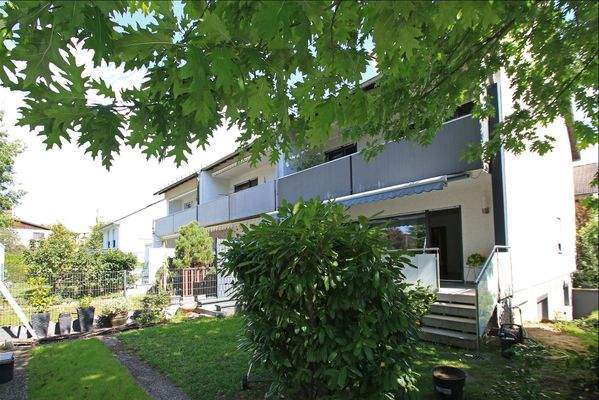 Rückansicht mit Gartenzugang