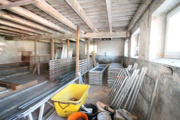 Lagerfläche/Werkstattfläche