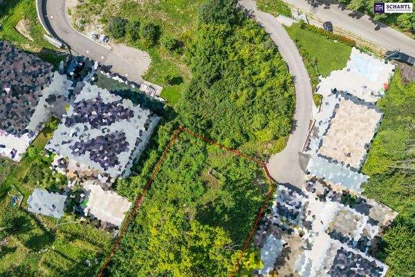 Abbildung von Grundstück und Umgebung aus der Vogelperspektive
