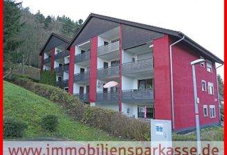 seitliche Hausansicht