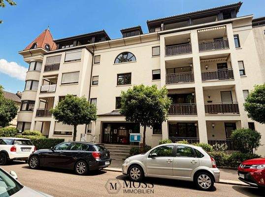 sehr schöne Hausfassade - Verbessert