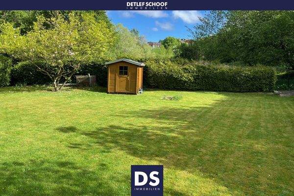 8895aPE-01 Baugrundstück