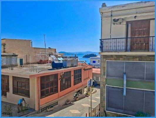 9b4ae4674c2f4f0bbcba2e34c5410065-original