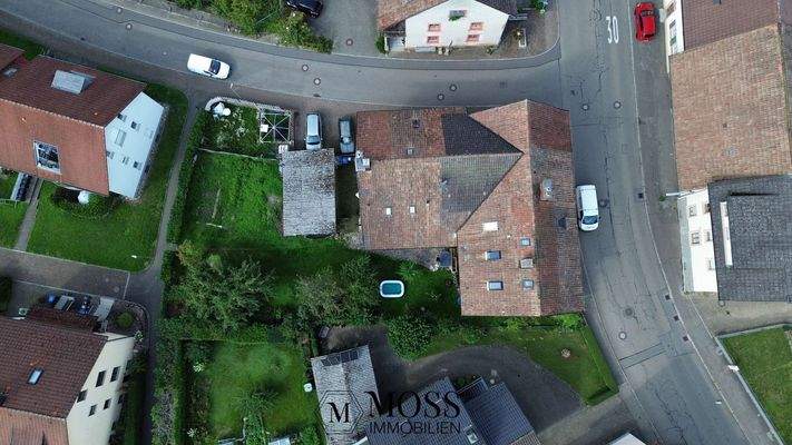 Top View, Möglichkeit der Nachverdichtung im hinteren Grundstücksteil/Garten