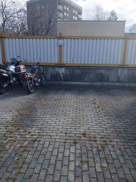 Nürnberg Garage, Nürnberg Stellplatz