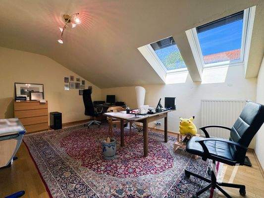Arbeitszimmer OG