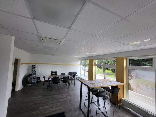 Büro; Besprechungsraum