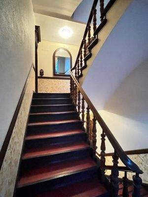 SF_Treppenhaus_mit_Spiegel