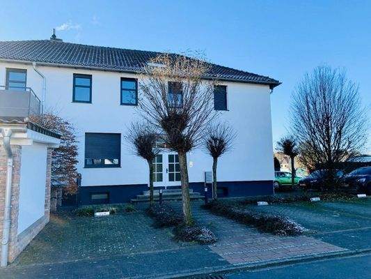 Aussenansicht_rechter Eingang