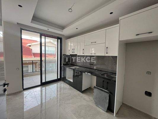 Elegant Real Estate in an Extensive Project in Alanya Oba