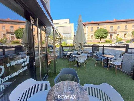 3_Außenbereich Sitzplätze