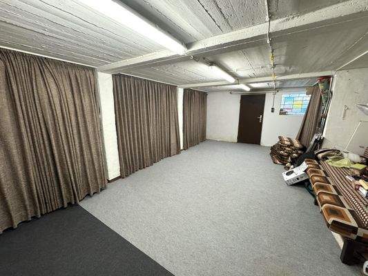 Keller/Abstellraum/Hobbyraum