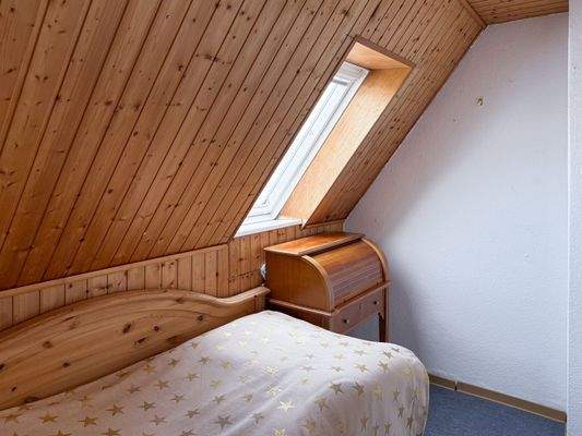 12. Altbau Zimmer I.jpg