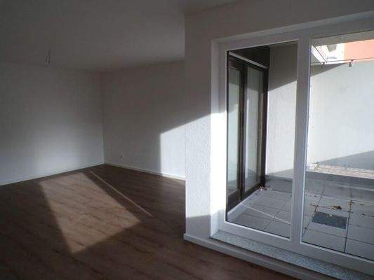 10a Wohnzimmer - Blich Richtung vom Fenster