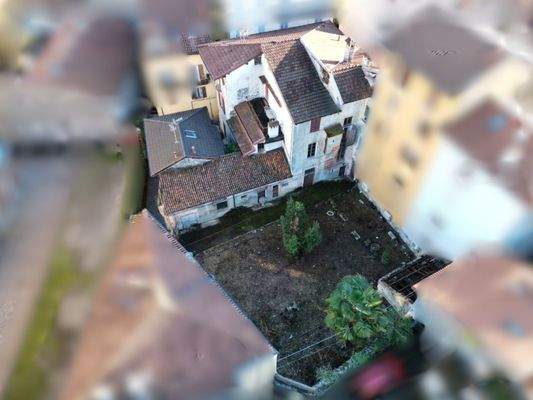 Stadthaus mit Innenhof und Garten