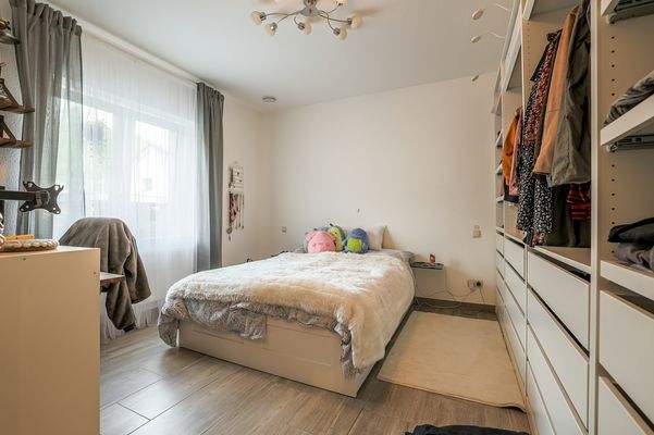 Schlafzimmer EG