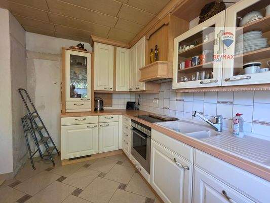 EG - Küche mit Platz für einen Kühlschrank