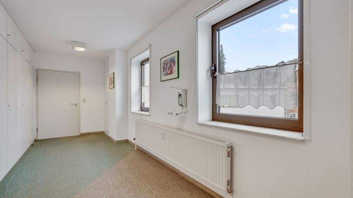 GE 6: Eingang Arztpraxis 