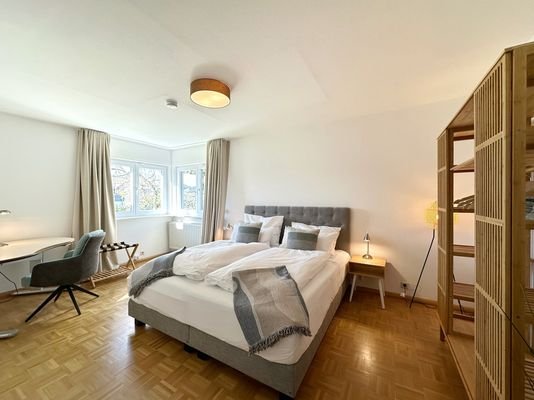 25029 - Schlafzimmer im EG_