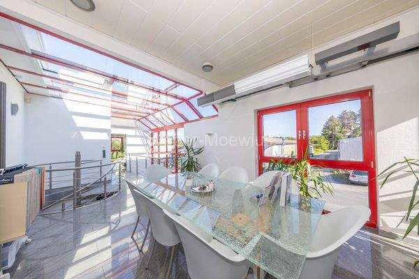 3396 Bürotrakt Besprechung