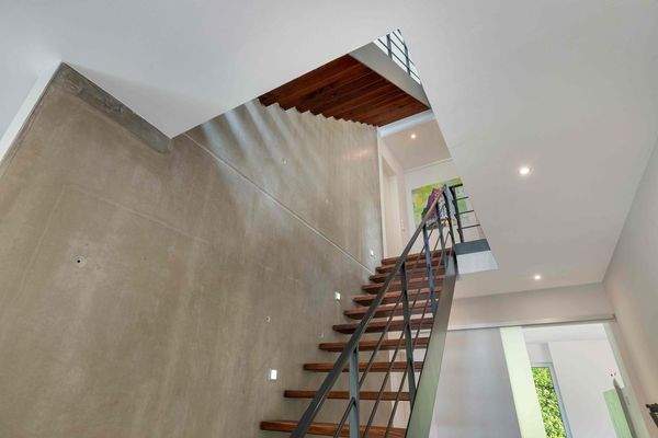 Stil-Treppenaufgang in das OG