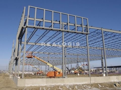 Neukirchen/Pleiße Halle, Neukirchen/Pleiße Hallenfläche