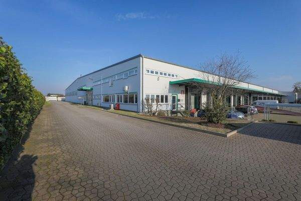 Seitenansicht Eingangsbereich